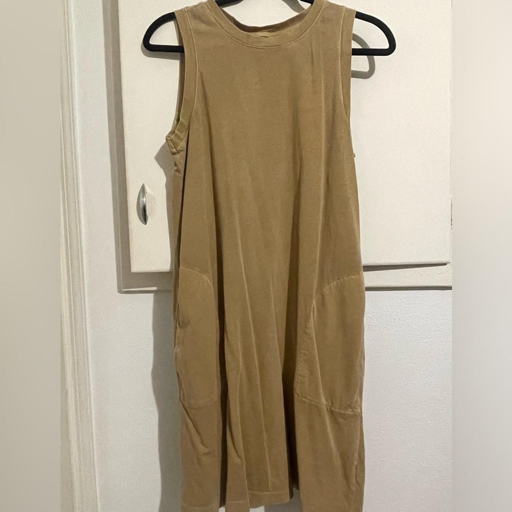 Old Navy Tan Sleeveless Dress
